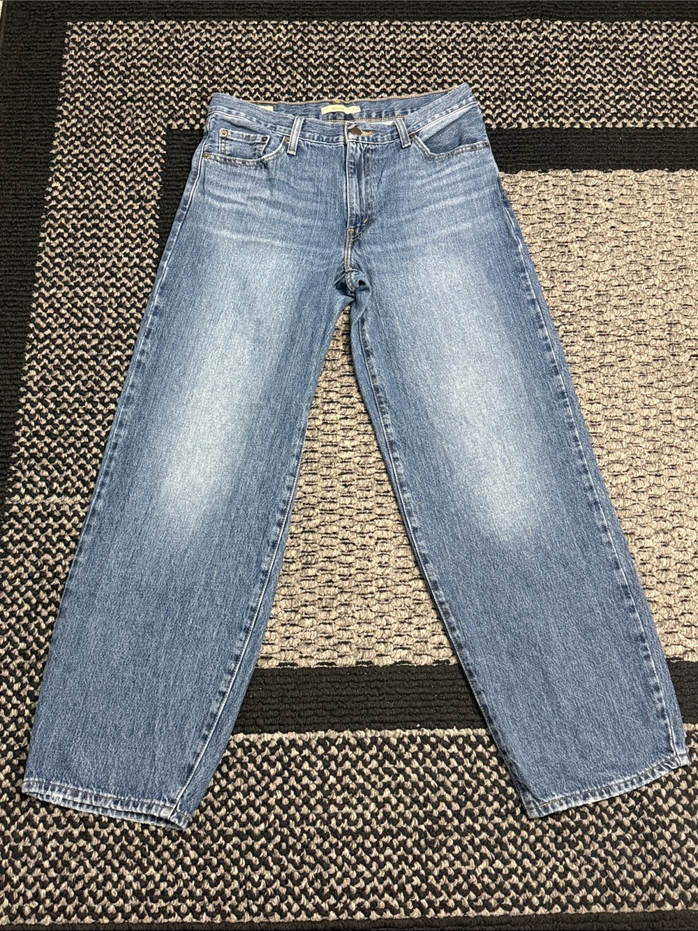 Levi’s Baggy Dad Jeans Women’s Sz 29 Relaxed Straight Rigid Denim Casual Classic